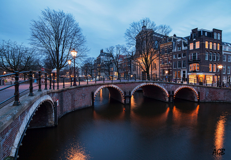 Hoek Prinsengracht - Reguliersgracht.