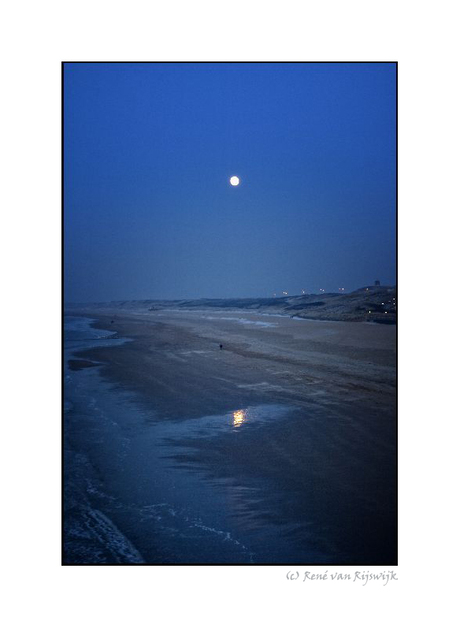 Scheveningen 06 --Blue moons--