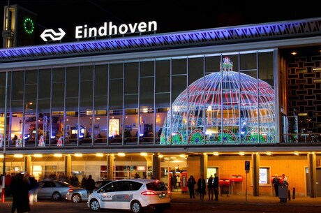 Glow - Station Eindhoven Centraal