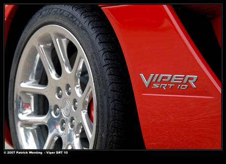 Viper SRT 10