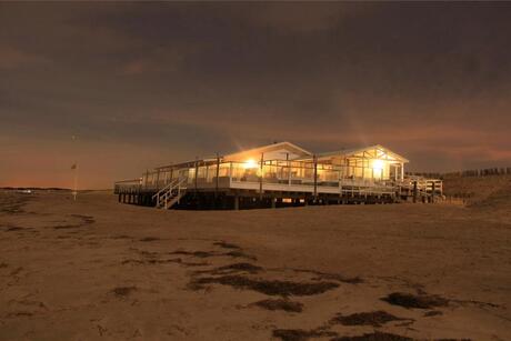 Beachhouse by night