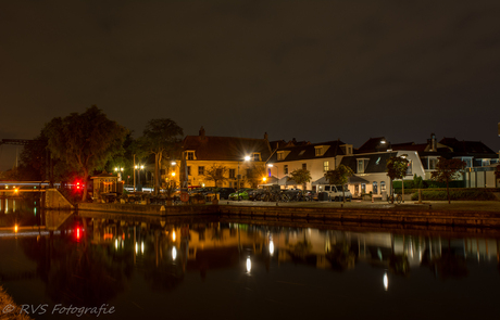Oude haven by night