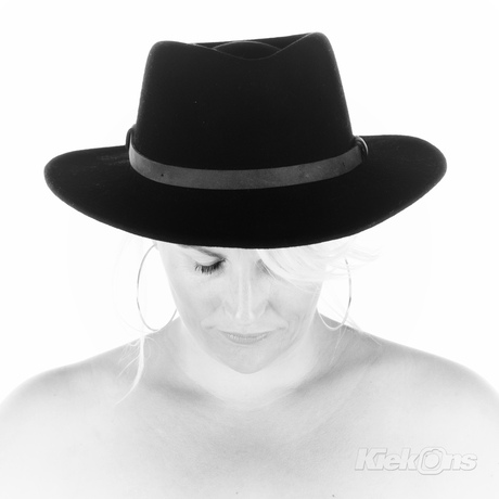 the lady with the hat