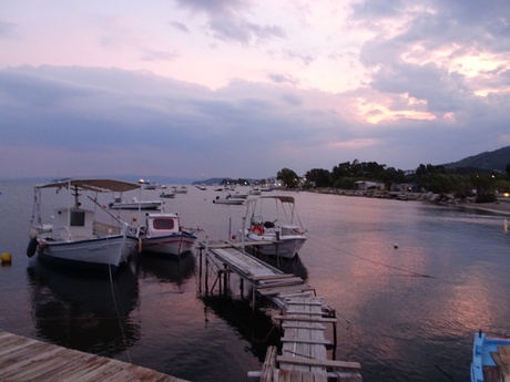 Avondrood met Griekse bootjes