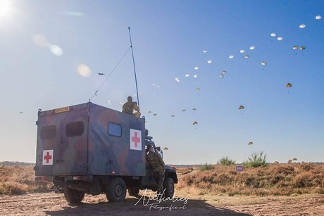 Mass drop 75 jaar market garden