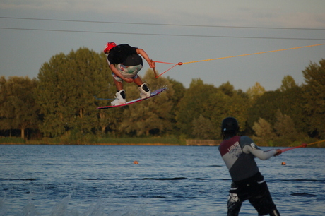 wakeboarden&wakeskaten