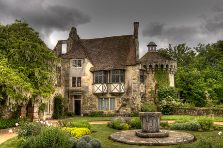 Scotney Castle HDR