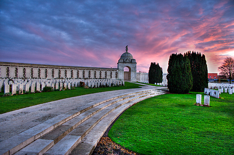 Tyne Cot HDR