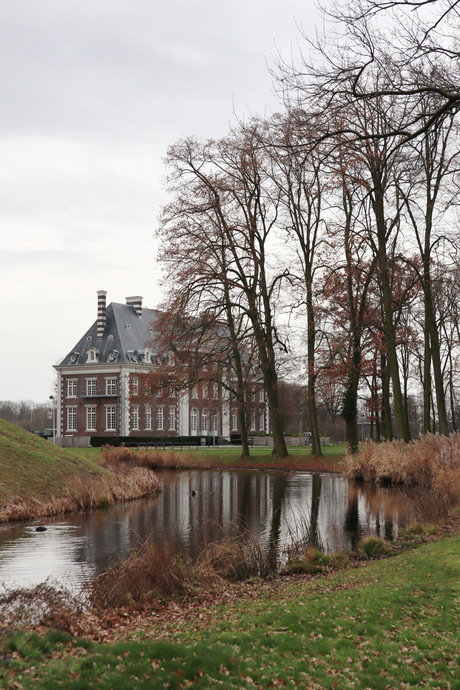 Kasteel bij Waterburcht Pietersheim België