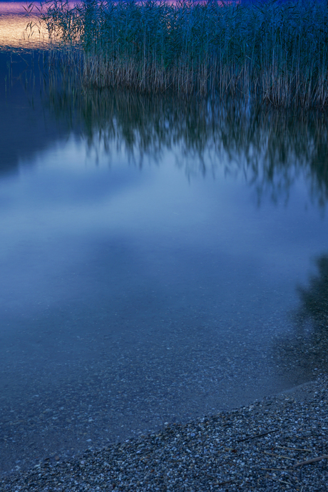 Blue hour at lake Ossiach