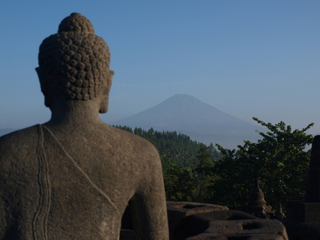 Borobudur met Buddha.