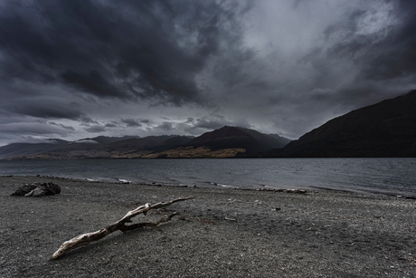 The other side of Lake Wanaka