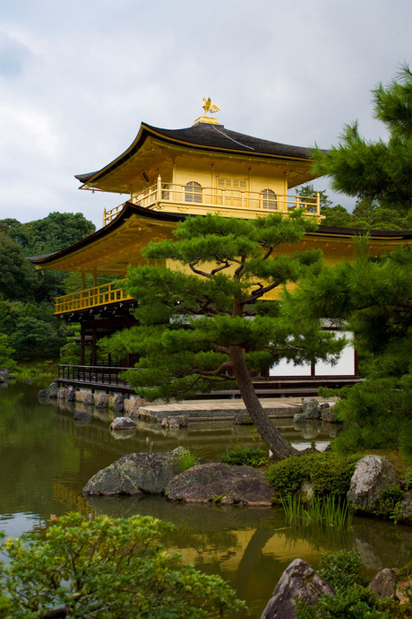 Kinkaku-ji, het Gouden Paviljoen