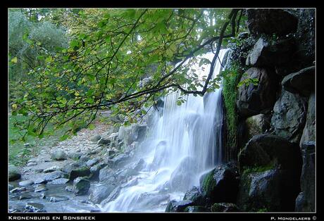 Waterval in park Sonsbeek te Arnhem