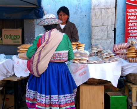 Peru --Chivay breadseller
