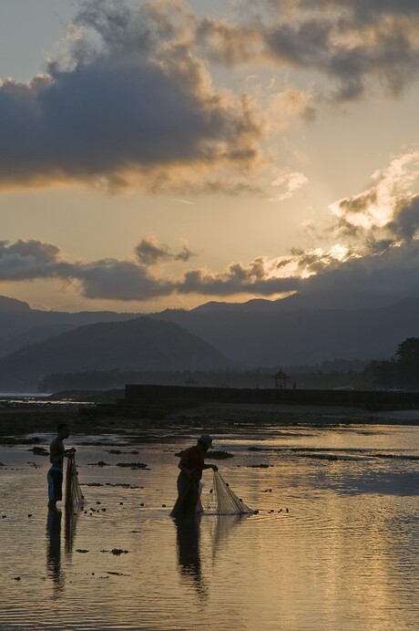 Vissers in Bali