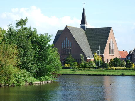 Delfzijl, kruiskerk-2