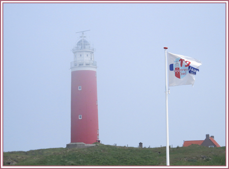 Vuurtoren in de nevel