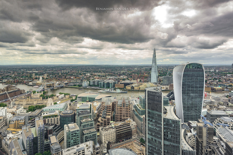 Wolken over The City