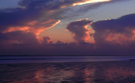 15 onweer op komst boven de Westerschelde tpv de Staartse Nol, (1,6).jpg