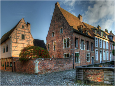 Groot begijnhof in HDR