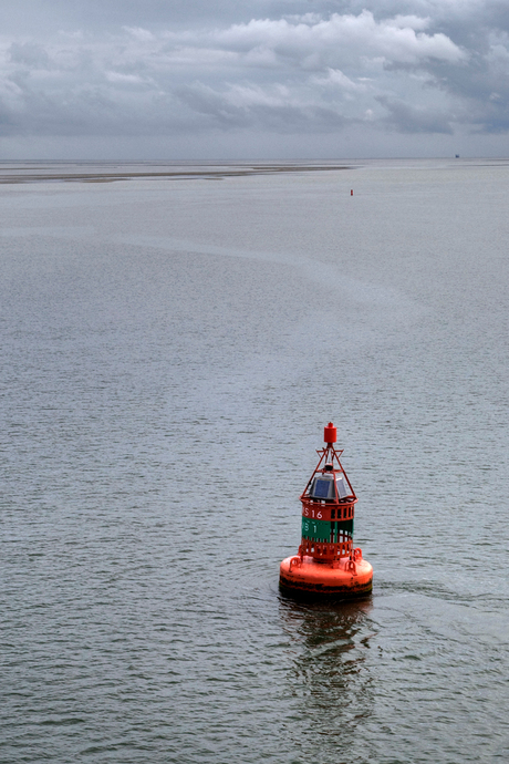 Boei in de Waddenzee