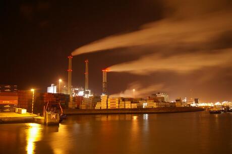 Centrale op de Maasvlakte