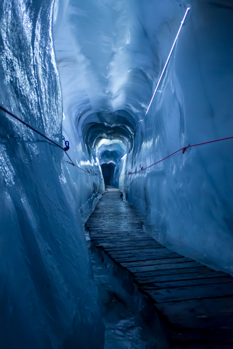 Inside the gletscher