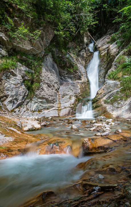 Een waterval in Annaberg im Lammertal