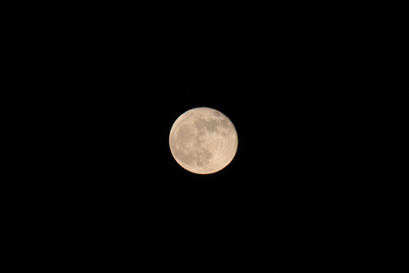 De eerste maan van 2010