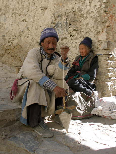 Ladakhi's bewerken yakwol