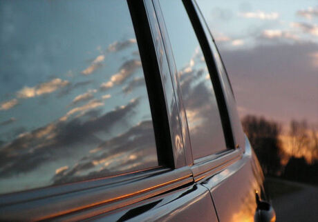 Uit de auto genomen!