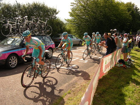 Astana trein in 5e tour de france etappe 2007