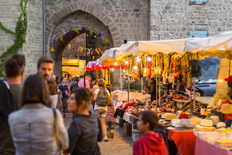 Avondmarkt Largentière