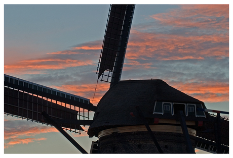 Kinderdijk sunset