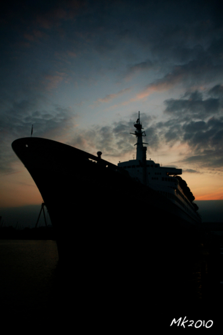 SS Rotterdam by Night