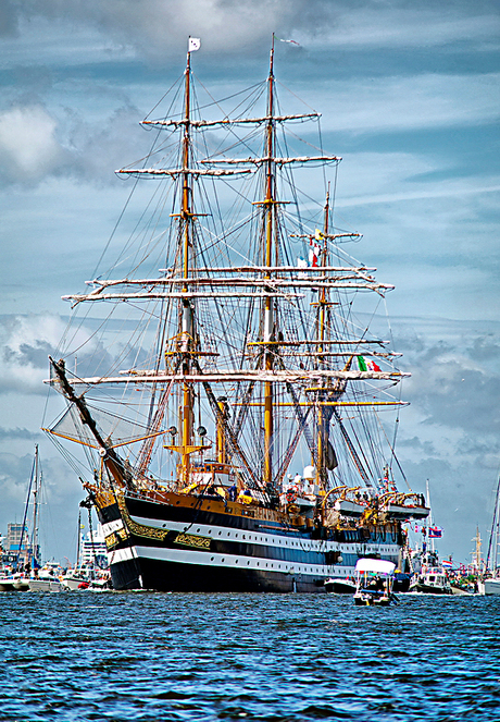 Sail 2010-2