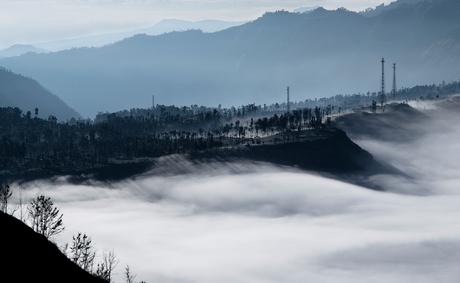 mist in het dal