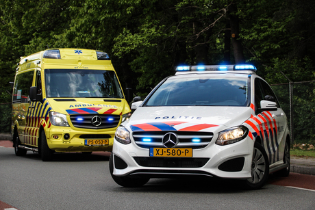 Politiewagen en ambulance