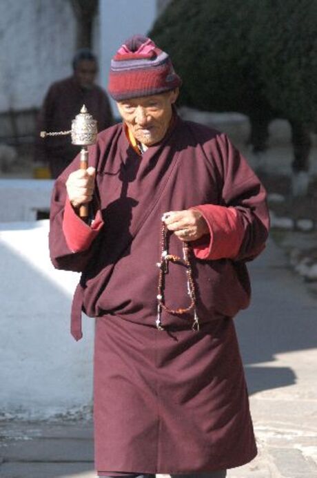 biddende monnik Bhutan