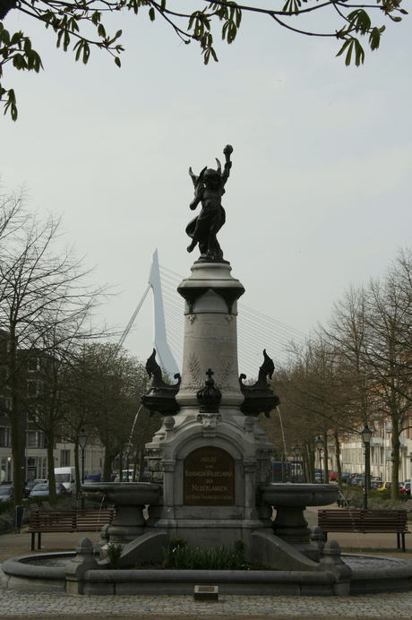 Wilhelmina monument Noordereiland