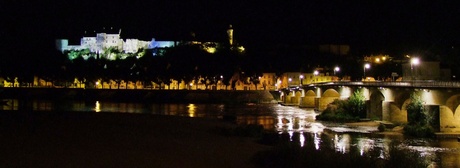 Chinon by night