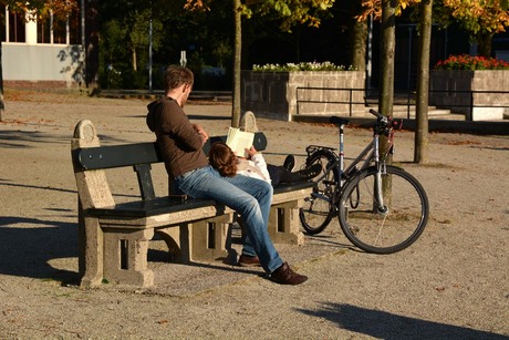 lui in het park