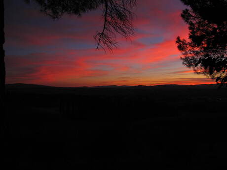 Zonsondergang in Toscane.