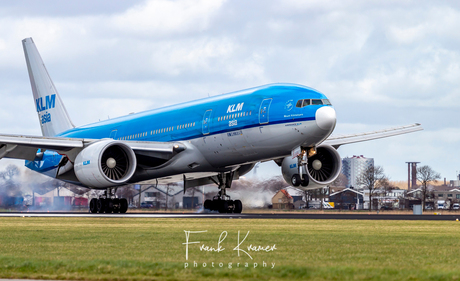KLM Boeing 777-206