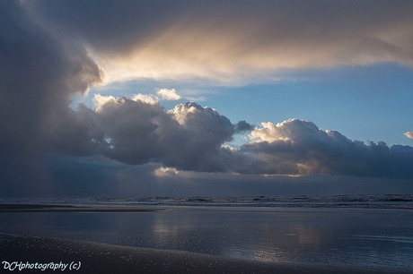 Mooie luchten aan zee