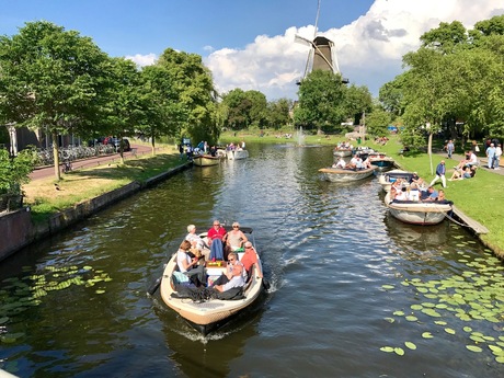 Gezellig varen in Leiden