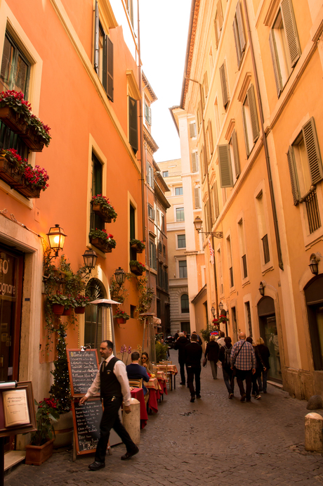 Zomaar een straatje in Rome