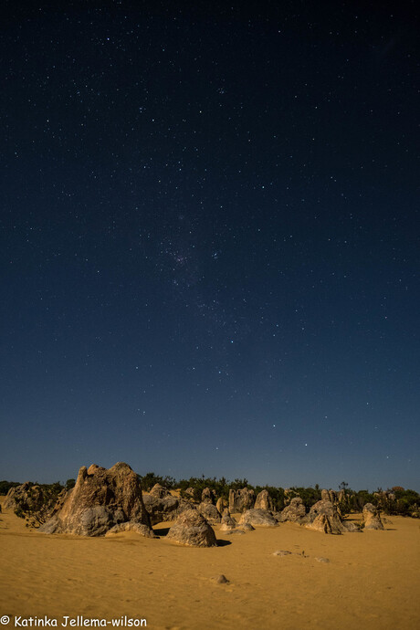 pinnacles west australie by night