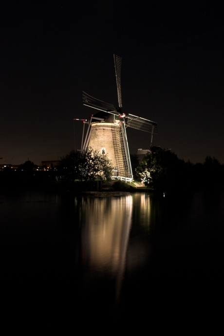 Kinderdijk by night